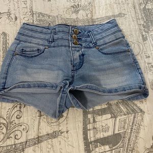 light washed short